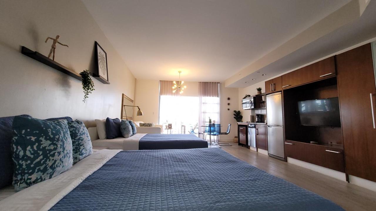 Strand Ocean Drive Suites Miami Beach Bagian luar foto