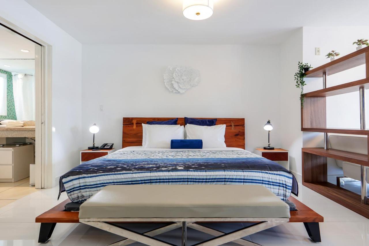 Strand Ocean Drive Suites Miami Beach Bagian luar foto
